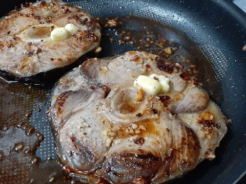 マグロのテールステーキ!バター醤油味